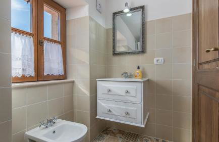 Beautiful Heritage Villa Croc with pool in Buje - Foto 18