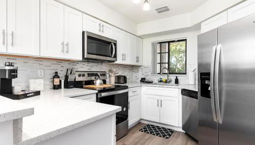 Newly renovated Townhome with King bed - Foto 2