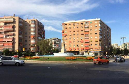 3BR Top Floor Apartment Vialia La Unión Metro - Photo 19
