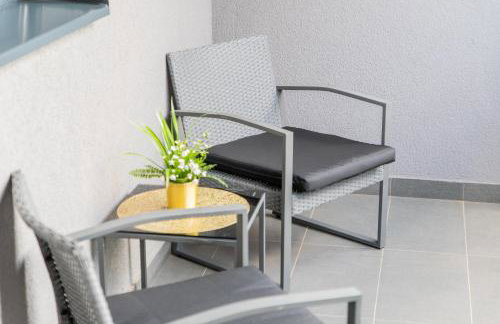 Flexible SelfCheckIns 81 - Zagreb - Arena - Garage - Loggia - Foto 10