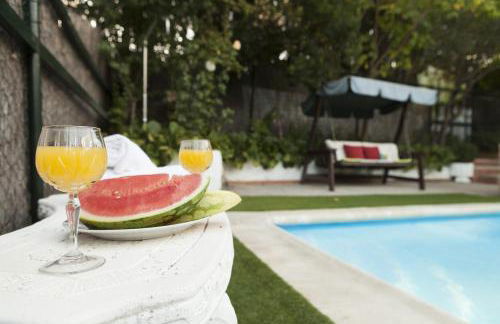 Cortijo La Algallumbilla - Foto 1