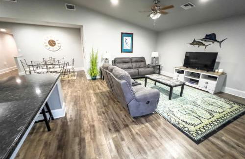 Offshore Paradise Steps from the Gulf - Foto 37