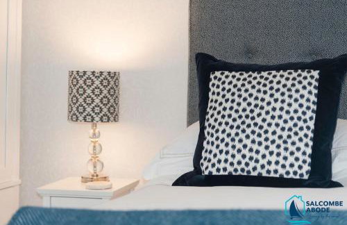 Ultimate Coastal Luxury - 5 Bed, Spacious, Parking, Hot Tub - Foto 6