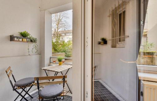 Rock trifft Ruhrpott by Cordis Sky für bis zu 3 Personen 5 Minuten zur Messe Essen oder Hauptbahnhof - Foto 11