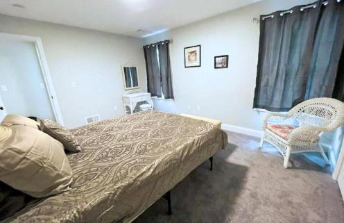 Maplewood Retreat Sleeps 6 Kingston NH by Vacation Your Way - Foto 27