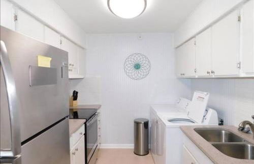 Q16 Comfortable 2 BR, 2 BA second level in Ocean Walk - Foto 18