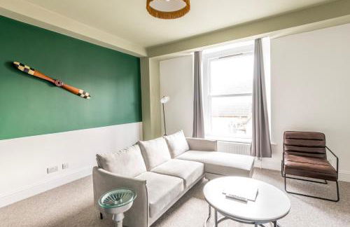 Modern Spitfire with FREE PARKING by Prescott Apartments - Foto 5