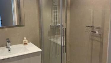 Les Volets Bleus - Foto 3