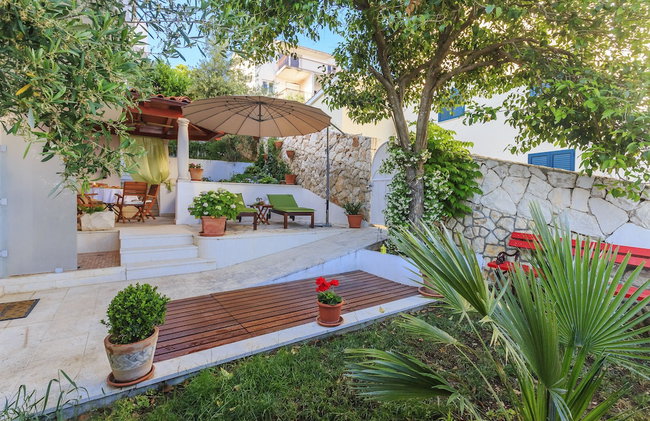 Holiday home Lola, sea on a palm! HEATED POOL - Photo 85