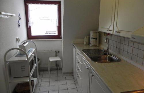 Ferienwohnung-Nils-Holgerson-mit-Balkon-zwischen-Strand-Wald-Wiese-im-Suedosten-der-Insel-Ruegen - Photo 17