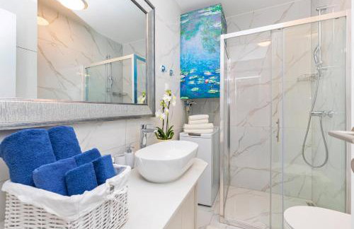 Perfect Downtown Apartment A217 - Photo 29