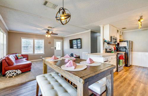 Paddle, Swim and More! Charming Home in High Springs - Foto 8