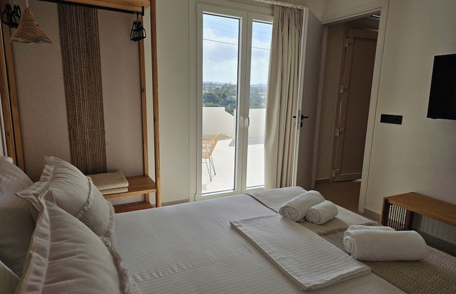 Aristotle Suites - Foto 14
