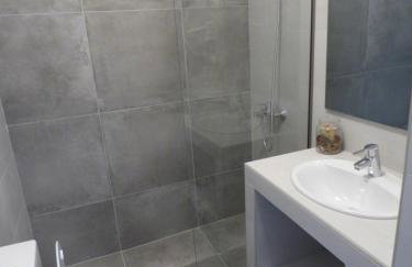 Natashas Apartments - Photo 5