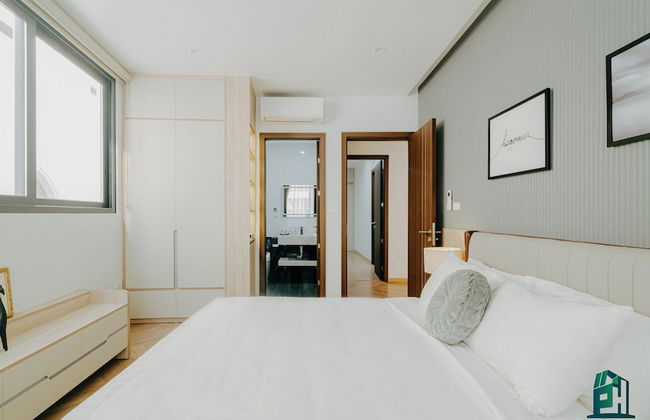 Luxe Paradise Residence Dang Thai Mai - Photo 33