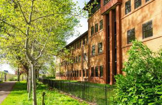 #57 Central Taunton 2BR APT - Sleeps 6 - 5 mins to Taunton Player Ready 2 - "Perfect For Contractors and Families - Free Parking" - Foto 57