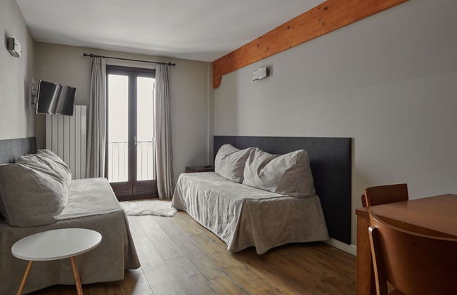 Aparthotel Tres Quiñones - Foto 17