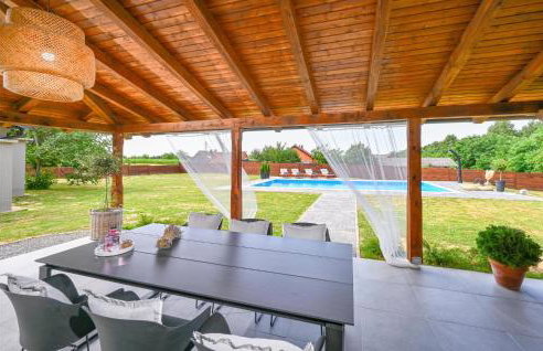 3 Bedroom Cozy Home In Gornje Plavnice - Foto 20