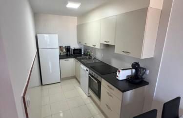 Ático con vistas al mar y piscina privada - Foto 7