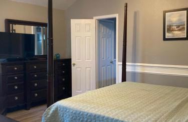 Adorable Home Away from Home - Foto 31