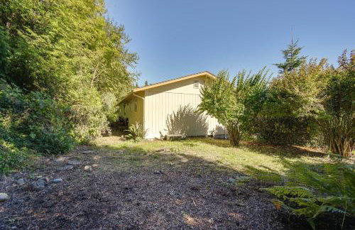 Hoodsport Vacation Rental w/ Deck & Canal Views! - Foto 24