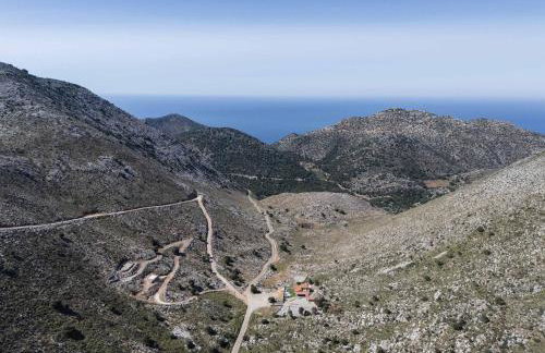 Villa Pasiphae - With Private Heated Pool - Photo 3