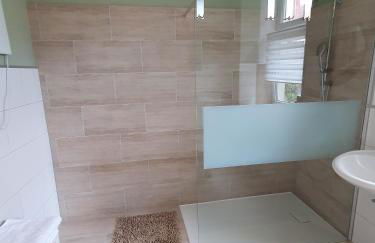 Große, familienfreundliche Ferienwohnung, ruhig im Zentrum von Güstrow - Foto 19