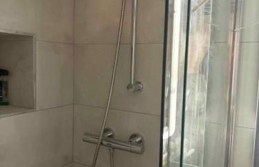 Wonky 2 A Cosy Hideaway in the Heart of Cheshire - Photo 20