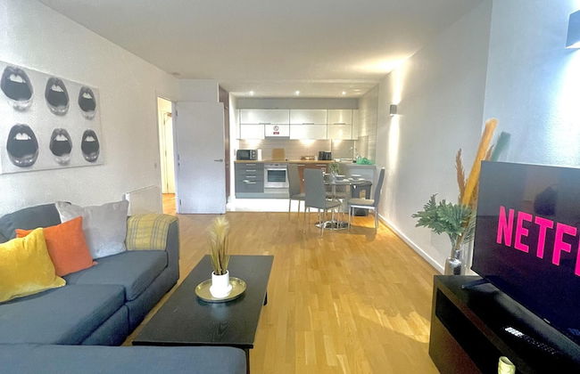 City Suite - Rooftop Spa - Balcony - Skyline View - Foto 7