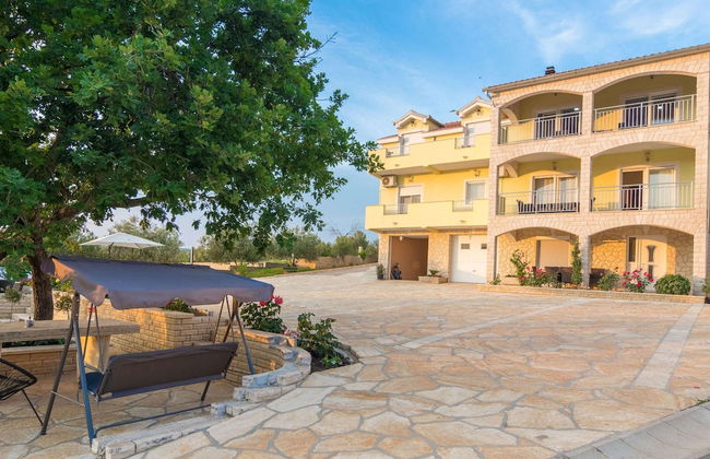 Beautiful Villa in Lisicic With Private Pool - Foto 41