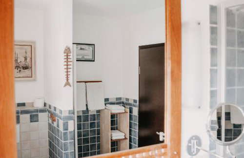 Skippers Inn - Photo 16