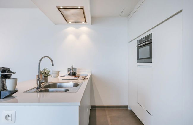 Apartment With Beautiful View of Antwerp - Photo 15