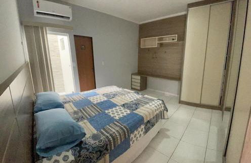 Casa espaçosa com 3 quartos climatizados - Foto 7