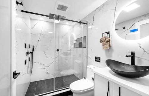 Luxury Downtown Mansion Garage Parking Roofdeck - Foto 36