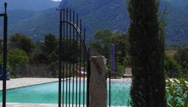 Les anciennes écuries, belle villa pour 12 personnes au coeur d'un vignoble avec piscine - Foto 5