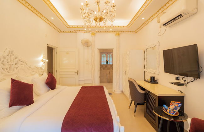 Emperor Ozran by Alaya Stays - Photo 63