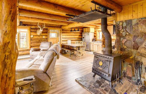 Fish and Hike Seeley Lake Cabin on 2 and Acres! - Foto 6