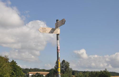 Geräumige 2-Z WOHNUNG im GRÜNEN, GARTEN, TERRASSE, RUHIG, NATUR, PHANTASTISCHER BLICK! - Foto 37