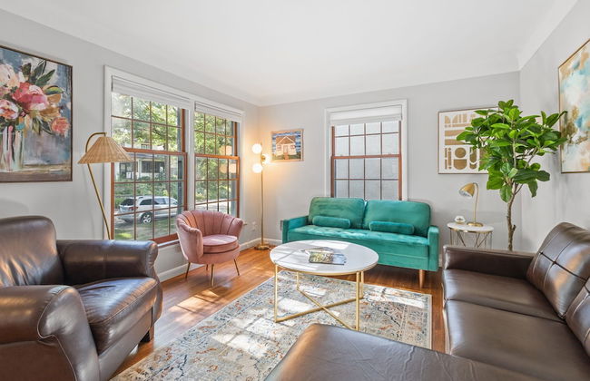 Parkway Cottage - Photo 1