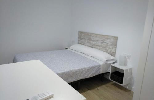 Apartamentos Angelita Plaza Beach - Photo 19