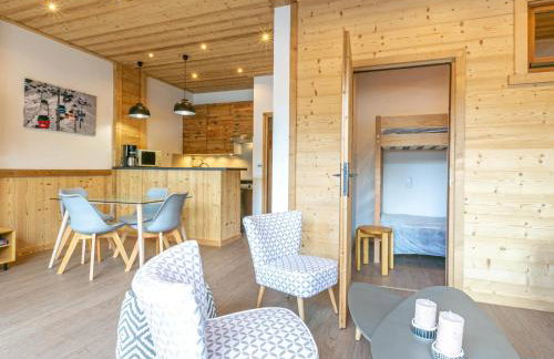 Grand Studio cabine, balcon, parking, centre La Clusaz - FR-1-437-85 - Foto 2