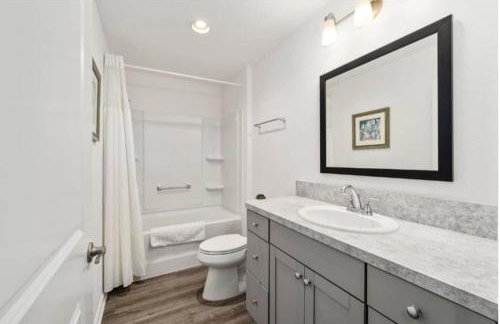 Very large 2 bedroom with King Bed - Foto 20