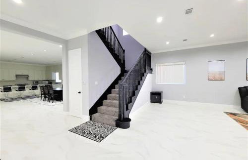 Huge Family Home Near Disneyland & SoCal Beaches - Foto 12