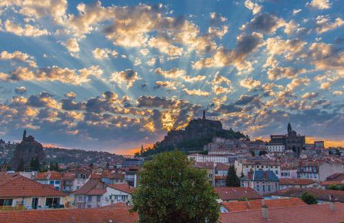 Garage double, 2 chambres, balnéo, 2 SDB, 3WC, à 5 minutes du Puy - Foto 42