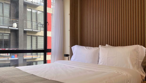 w Prestigious Loft in the Heart of Santa Barbara - Foto 2, Habitación