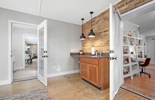 Onyx House King Size Beds Bikes Games Wine - Foto 21