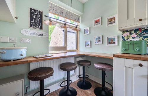 Beautiful 2-bed Cottage in Heysham Village - Foto 43