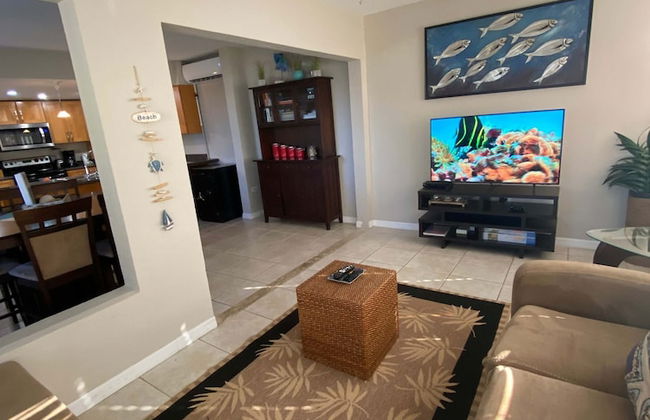 Fabulous one Bedroom in West Bay - Photo 23