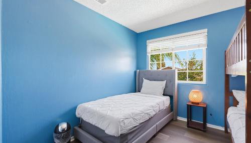 Colorful and Cozy Haven with Heated Pool - Foto 5