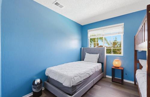 Colorful and Cozy Haven with Heated Pool - Foto 5